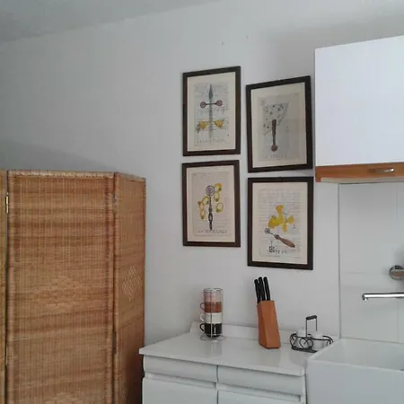 Apartment Magic Tarot *